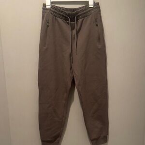 Women’s green Jogger Pants